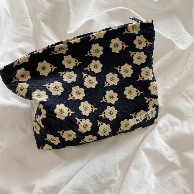 Women'S Cosmetic Bag Corduroy Flower Lipsticks Makeup Bag Korean Student Pencil Case Travel Makeup Brushes Bag Neceser Organizer