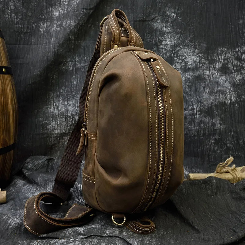 Genuine Leather Men'S Chest Bag Vintage Cow Leather USB Charging Summer Crossbody Bag Travel Sling Shoulder Bags Crossbody Bags